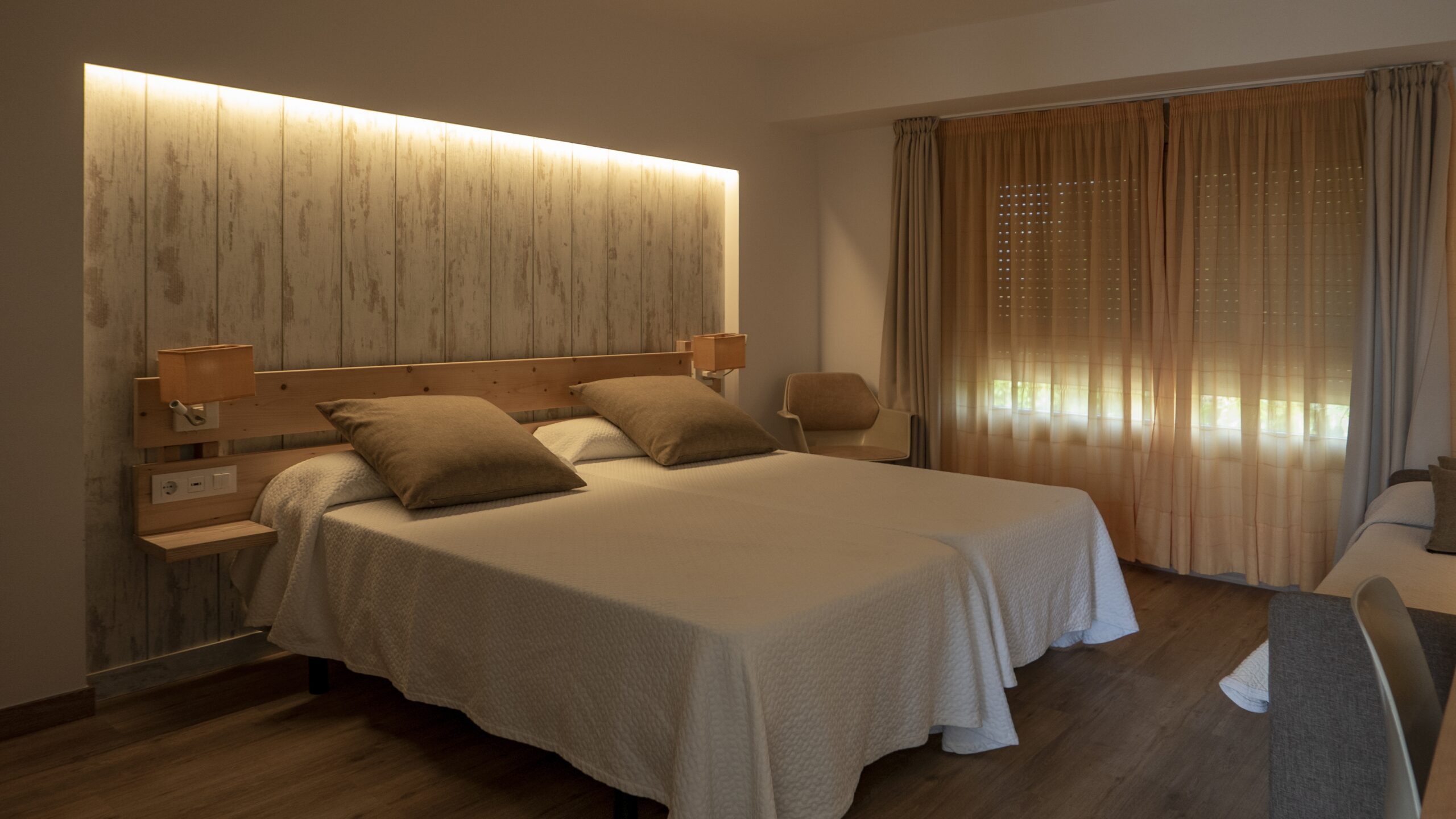 Bed Frame With LED Lights: 7 Amazing Ways to Upgrade Your Bedroom (Proven Guide) 1 Bed Frame With LED Lights